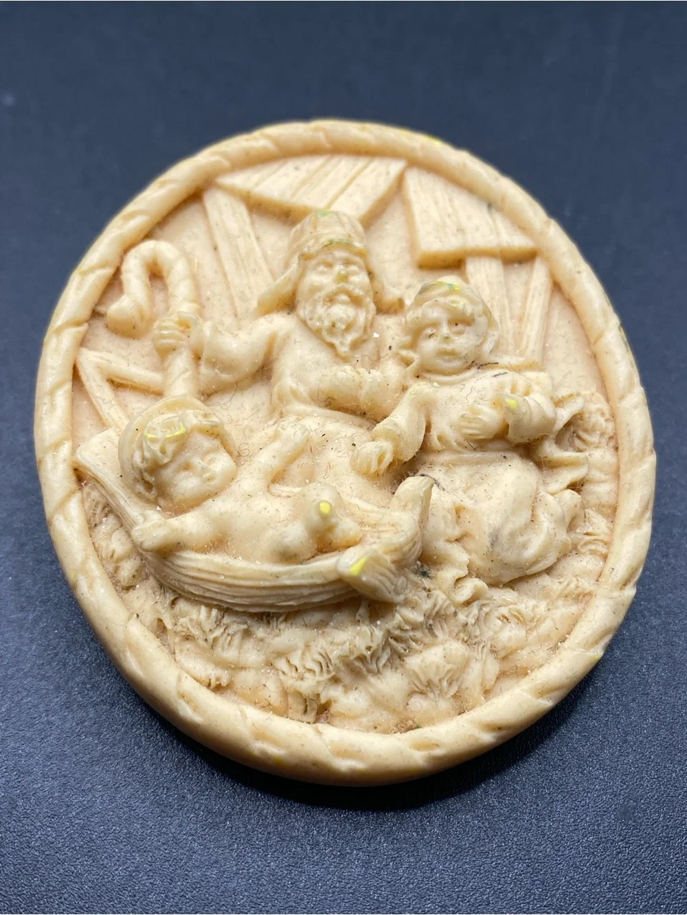 House of Lloyd nativity brooch